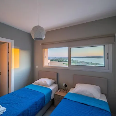 Majestic Sunset Salt Views 300m From Apartment *