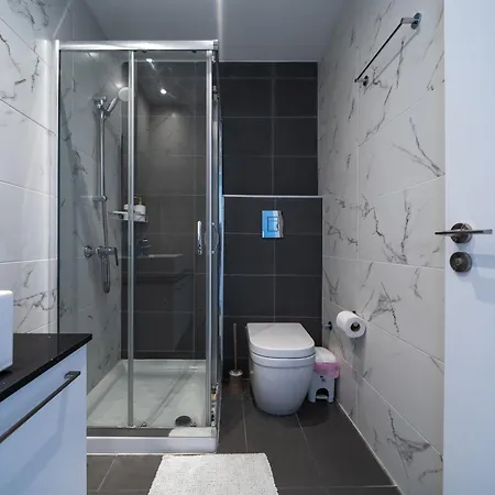 Apartment Majestic Sunset Salt Views 300m From Larnaca