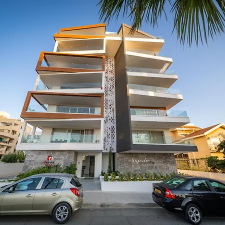 Majestic Sunset Salt Views 300m From 公寓 拉纳卡