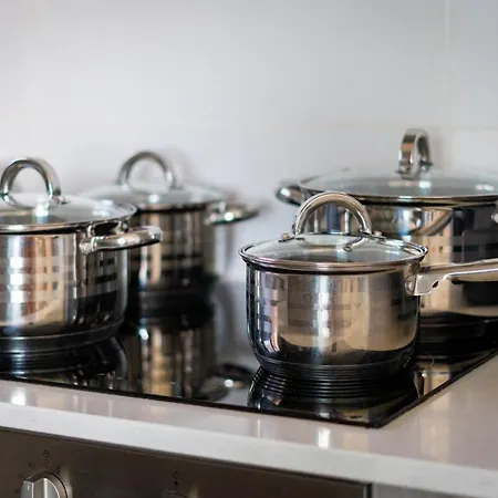 公寓 Majestic Sunset Salt Views 300m From