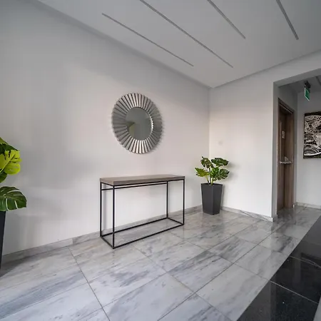 公寓 Majestic Sunset Salt Views 300m From