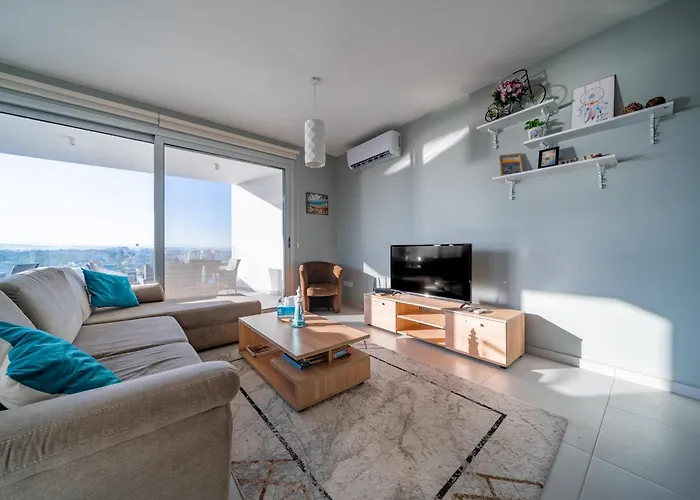 Majestic Sunset Salt Views 300m From Apartment