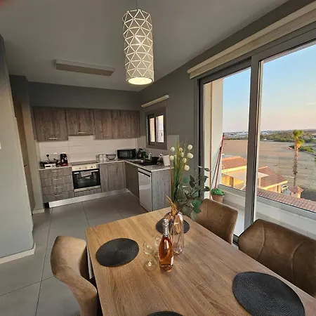 Majestic Sunset Salt Views 300m From Apartman