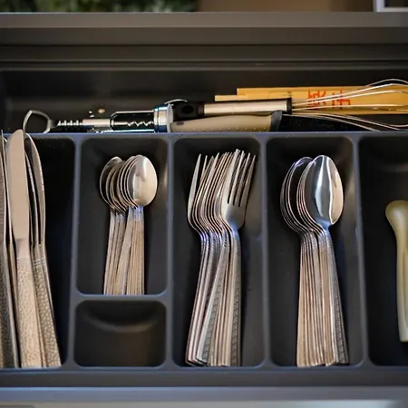 דירה Majestic Sunset Salt Views 300m From לרנקה