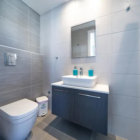 Majestic Sunset Salt Views 300m From דירה *