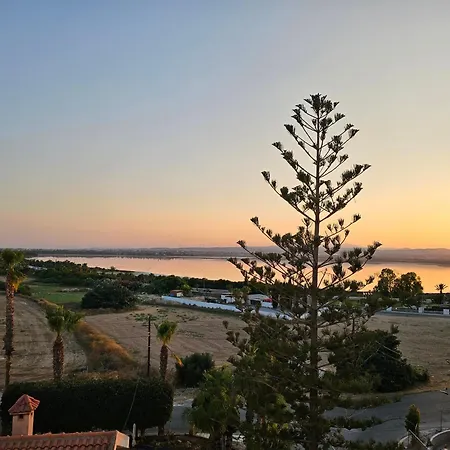 Majestic Sunset Salt Views 300m From * לרנקה