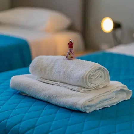 Апартаменты Majestic Sunset Salt Views 300m From *