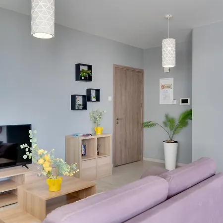 Apartment Majestic Sunset Salt Views 300m From Larnaka