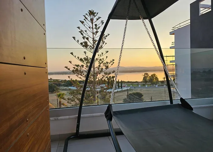 Majestic Sunset Salt Views 300m From Апартаменти *