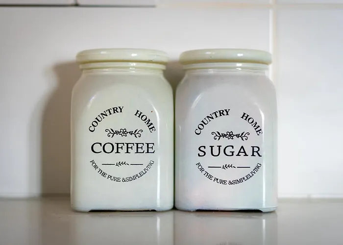 Апартаменти Majestic Sunset Salt Views 300m From